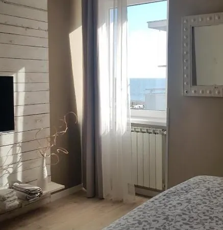 Apartment Sea View *